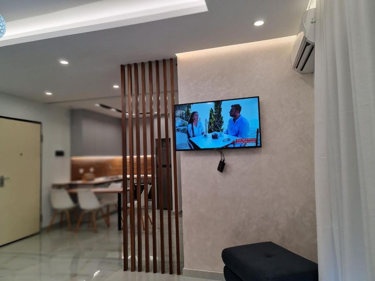 Alvi Apartment โกเลม ภายนอก รูปภาพ